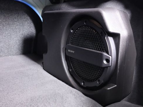 Used 2018 Ford Focus Titanium w/ Titanium Technology Package FWD image 37