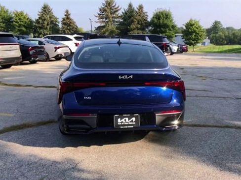 New 2026 Kia K5 EX image 2