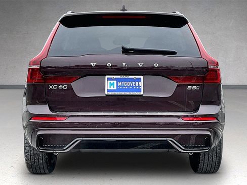 New 2026 Volvo XC60 B5 Core w/ Protection Package Premier image 4