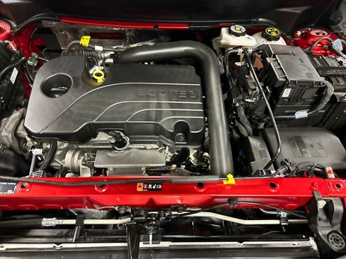 Used 2023 Chevrolet Equinox LT image 26