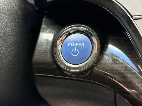 Used 2015 Toyota Avalon XLE Touring image 7