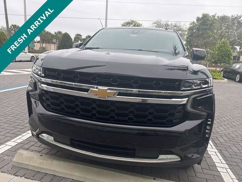 Used 2022 Chevrolet Tahoe LS image 2