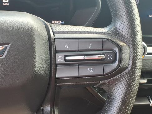 Used 2024 Chevrolet Colorado W/T RWD image 16