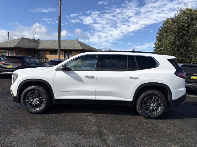 Used 2026 GMC Acadia Elevation AWD/4WD image 2