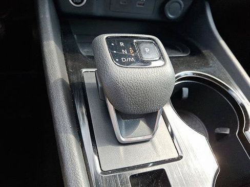 Certified 2021 Nissan Rogue SV AWD/4WD image 16
