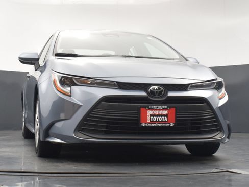 Used 2024 Toyota Corolla LE FWD image 28