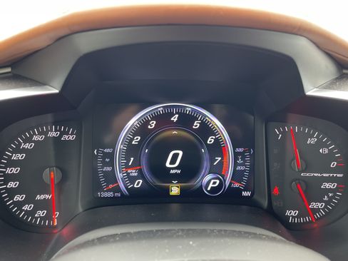 Used 2019 Chevrolet Corvette Grand Sport RWD image 11