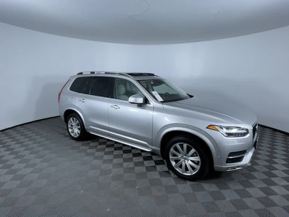 Used 2016 Volvo XC90 T6 Momentum