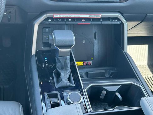 New 2026 Toyota Tundra Limited AWD/4WD image 23