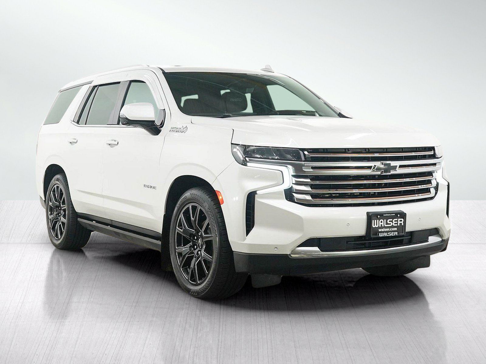 Used 2023 Chevrolet Tahoe High Country AWD/4WD image 7