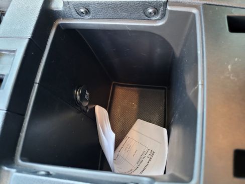 Used 2015 Jeep Wrangler Sport w/ Quick Order Package 24S image 31