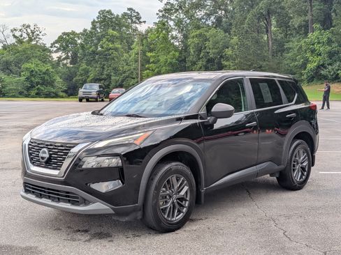 Used 2023 Nissan Rogue S FWD image 5