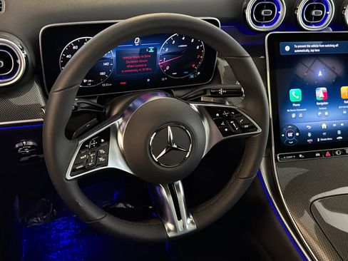 New 2025 Mercedes-Benz GLC 300 4MATIC image 24