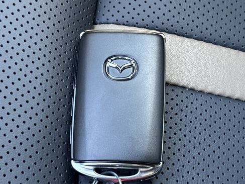 New 2026 MAZDA CX-90 3.3 Turbo w/ Premium Plus Pkg image 43