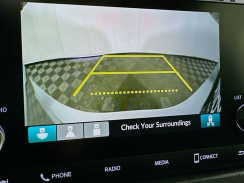 Used 2025 Honda Civic Sport image 22