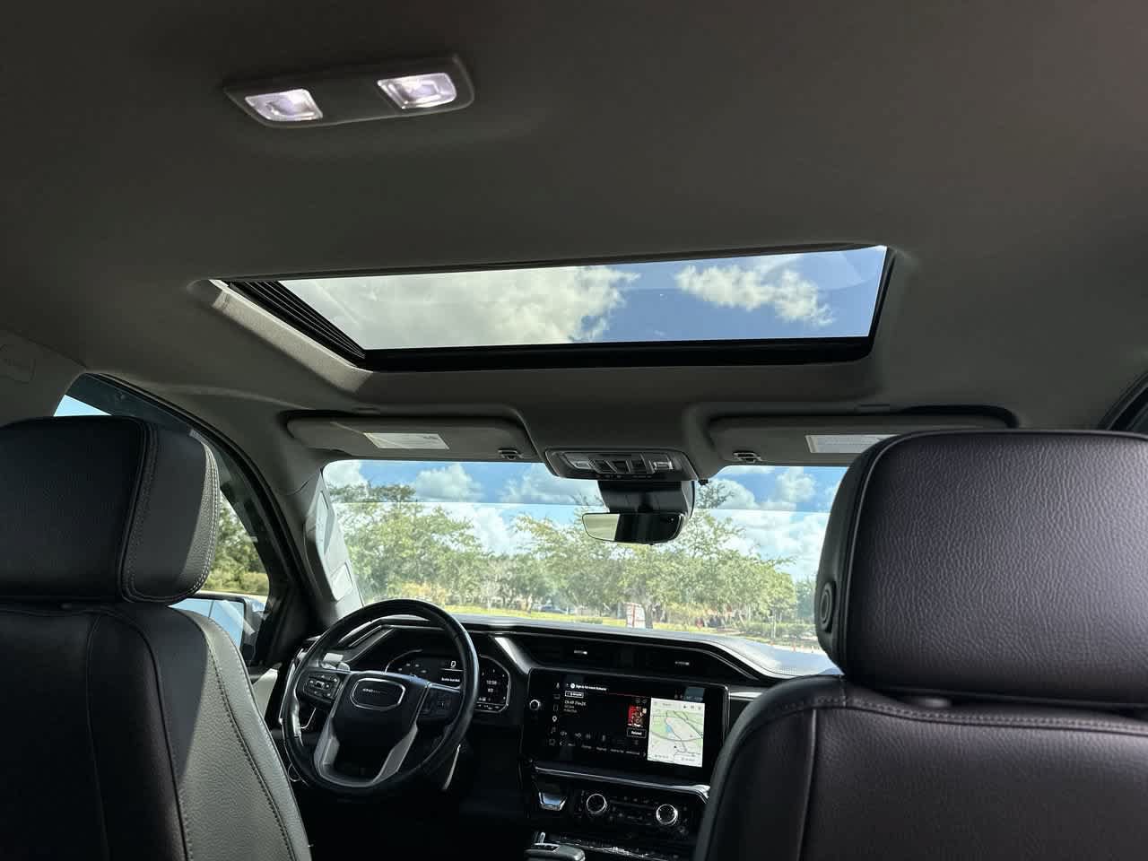 Used 2024 GMC Sierra 1500 Denali AWD/4WD image 22