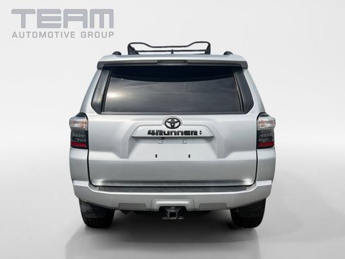 Used 2022 Toyota 4Runner SR5 Premium w/ Moonroof Package RWD image 6