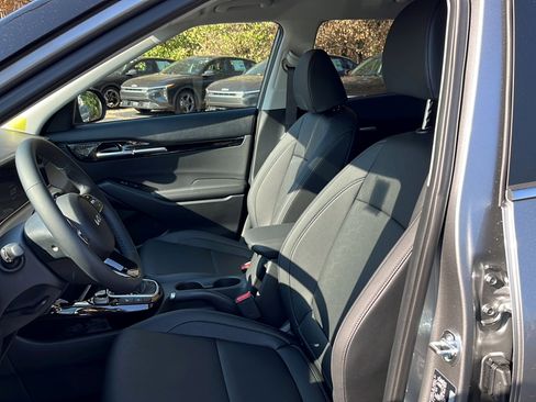 New 2026 Kia Seltos EX image 15