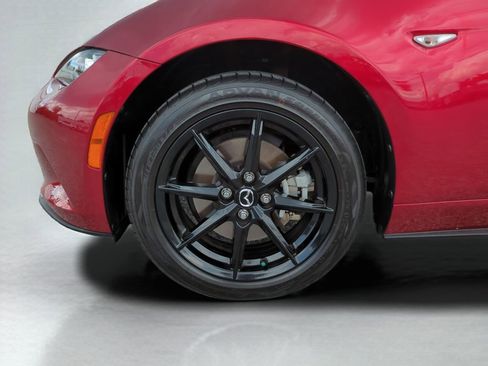 Used 2024 MAZDA MX-5 Miata Sport RWD image 23