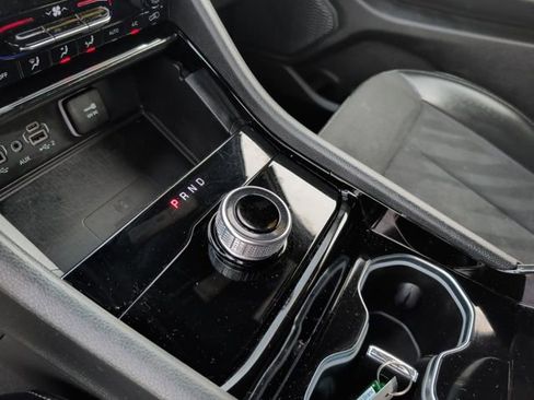 Used 2023 Jeep Grand Cherokee Altitude image 31