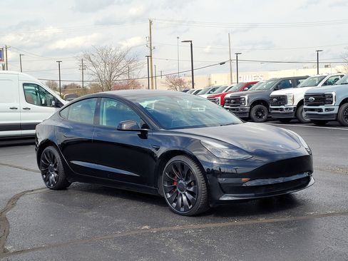 Used 2023 Tesla Model 3 Performance image 1