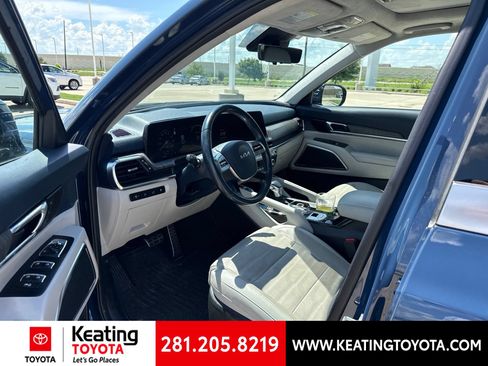 Used 2023 Kia Telluride SX Prestige AWD/4WD image 10