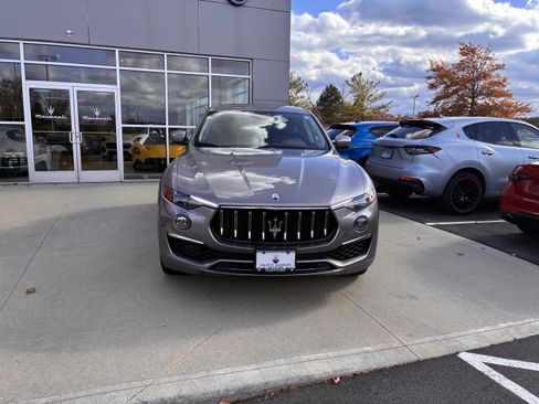 Used 2022 Maserati Levante GT image 3