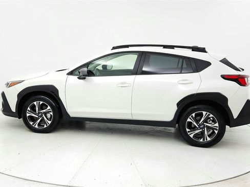 Used 2025 Subaru Crosstrek 2.0i Premium AWD/4WD image 2