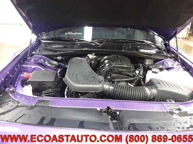 Used 2023 Dodge Challenger GT w/ Plus Package RWD image 7