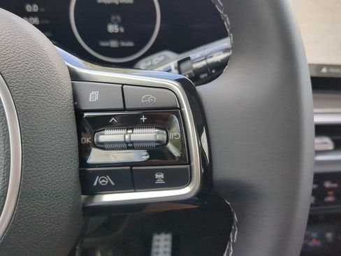 New 2025 Kia Sorento SX image 23