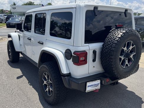 Used 2019 Jeep Wrangler Unlimited Rubicon w/ Advanced Safety Group AWD/4WD image 8