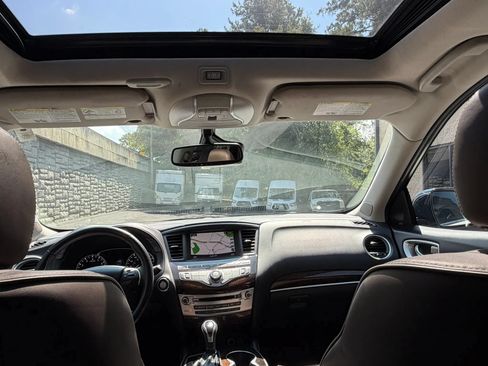 Used 2019 INFINITI QX60 Luxe w/ Sensory Package FWD image 20