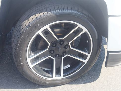 Used 2018 Chevrolet Silverado 1500 LTZ Z71 w/ LPO, Black Pack AWD/4WD image 37