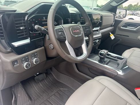 New 2026 GMC Sierra 1500 SLT w/ SLT Premium Plus Package AWD/4WD image 16