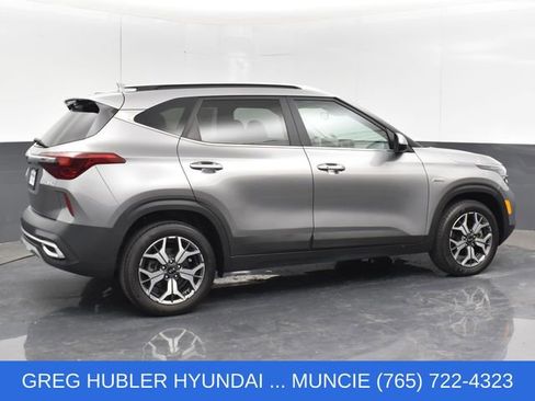 Used 2021 Kia Seltos EX AWD/4WD image 17