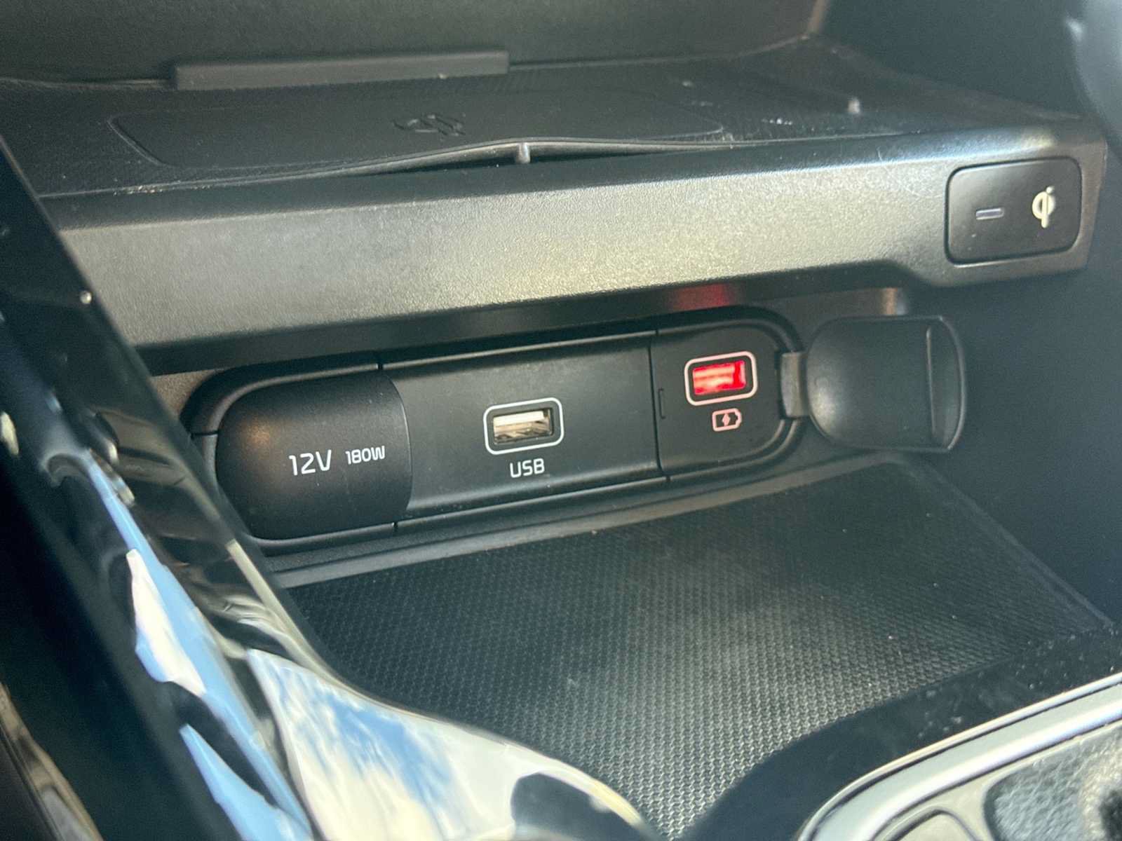 Used 2022 Kia Soul X-Line FWD image 30