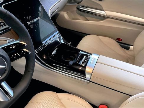 New 2026 Mercedes-Benz CLE 300 4MATIC Cabriolet image 7