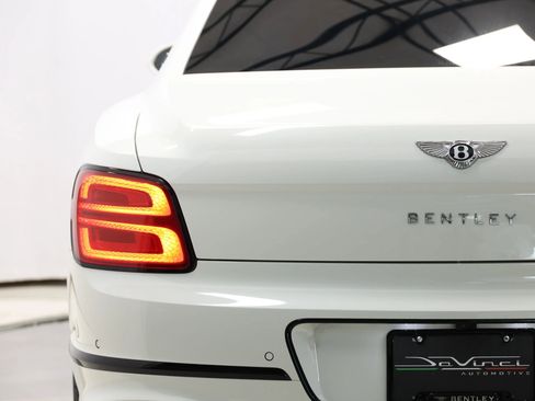 Used 2020 Bentley Flying Spur W12 image 77