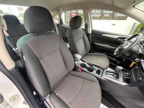 Used 2019 Nissan Sentra S FWD image 39