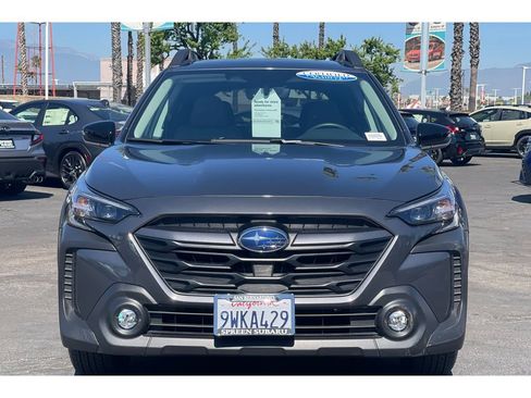 Certified 2025 Subaru Outback Premium image 9