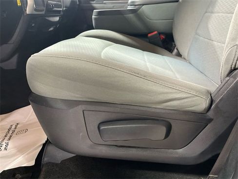 Used 2015 RAM 2500 SLT image 12