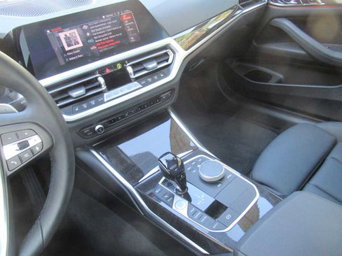 Used 2021 BMW 430i xDrive Coupe w/ Convenience Package image 29