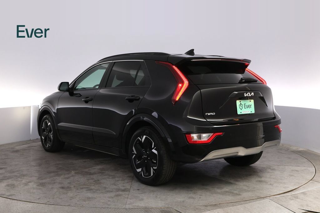 Used 2023 Kia Niro Wind FWD image 17