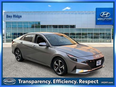 Used 2023 Hyundai Elantra Limited FWD image 1