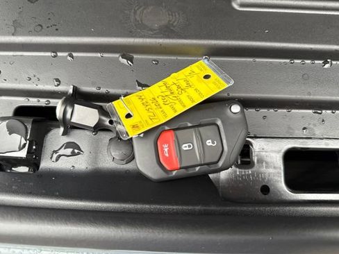 New 2026 Jeep Gladiator Sport image 30