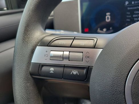 Used 2025 Hyundai Tucson SEL AWD/4WD image 21