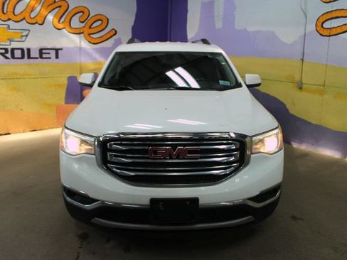 Used 2018 GMC Acadia SLE AWD/4WD image 3