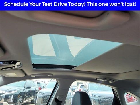 Used 2025 Hyundai Sonata Limited image 9