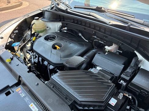 Used 2018 Hyundai Tucson SEL FWD image 9