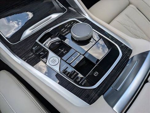 New 2027 BMW X6 xDrive40i AWD/4WD image 15